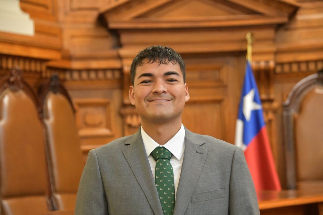 Benjamín Rojas Tejada - Abogado Novitius